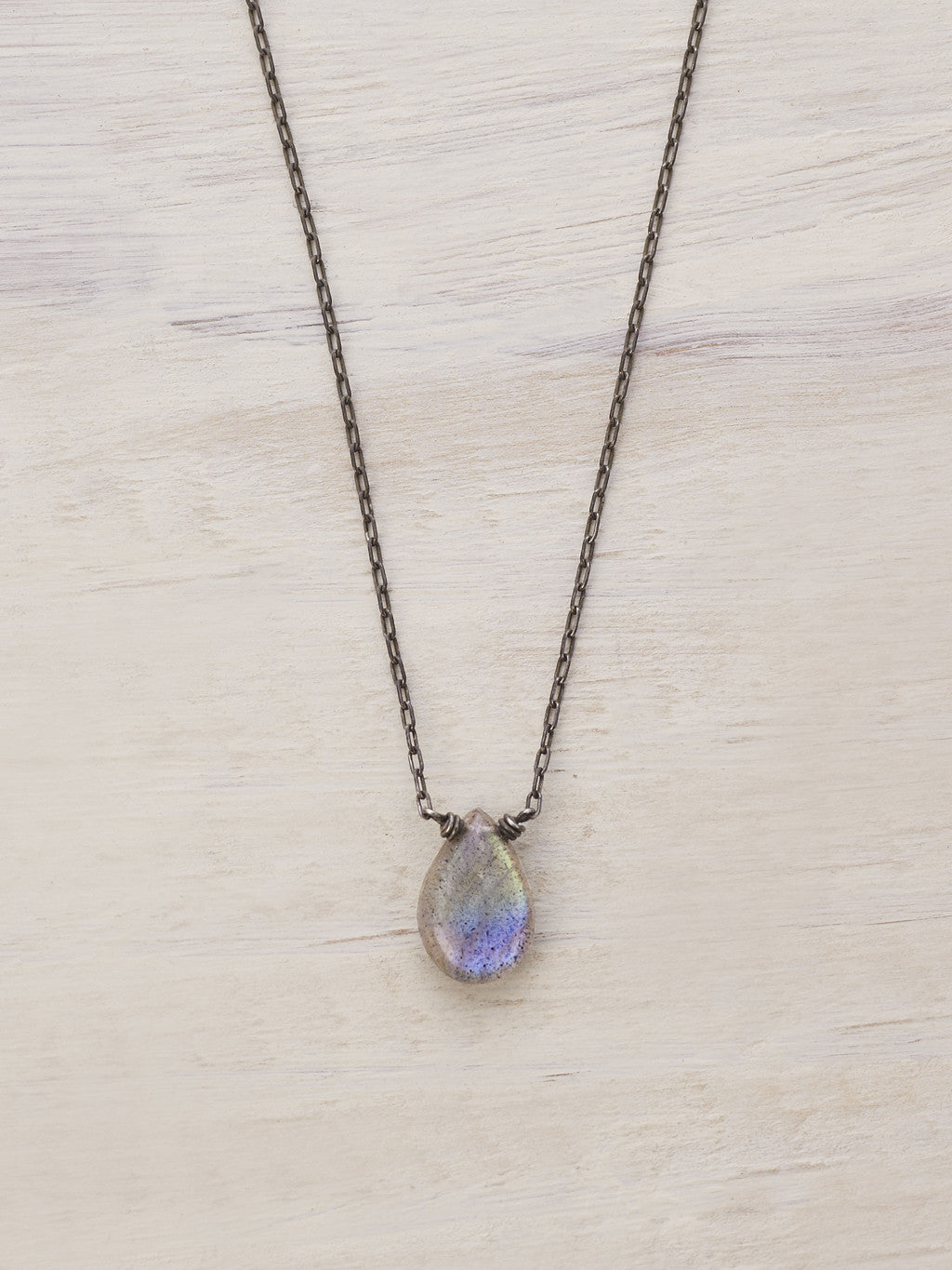 Labradorite Polished Gem Necklace - LUNESSA