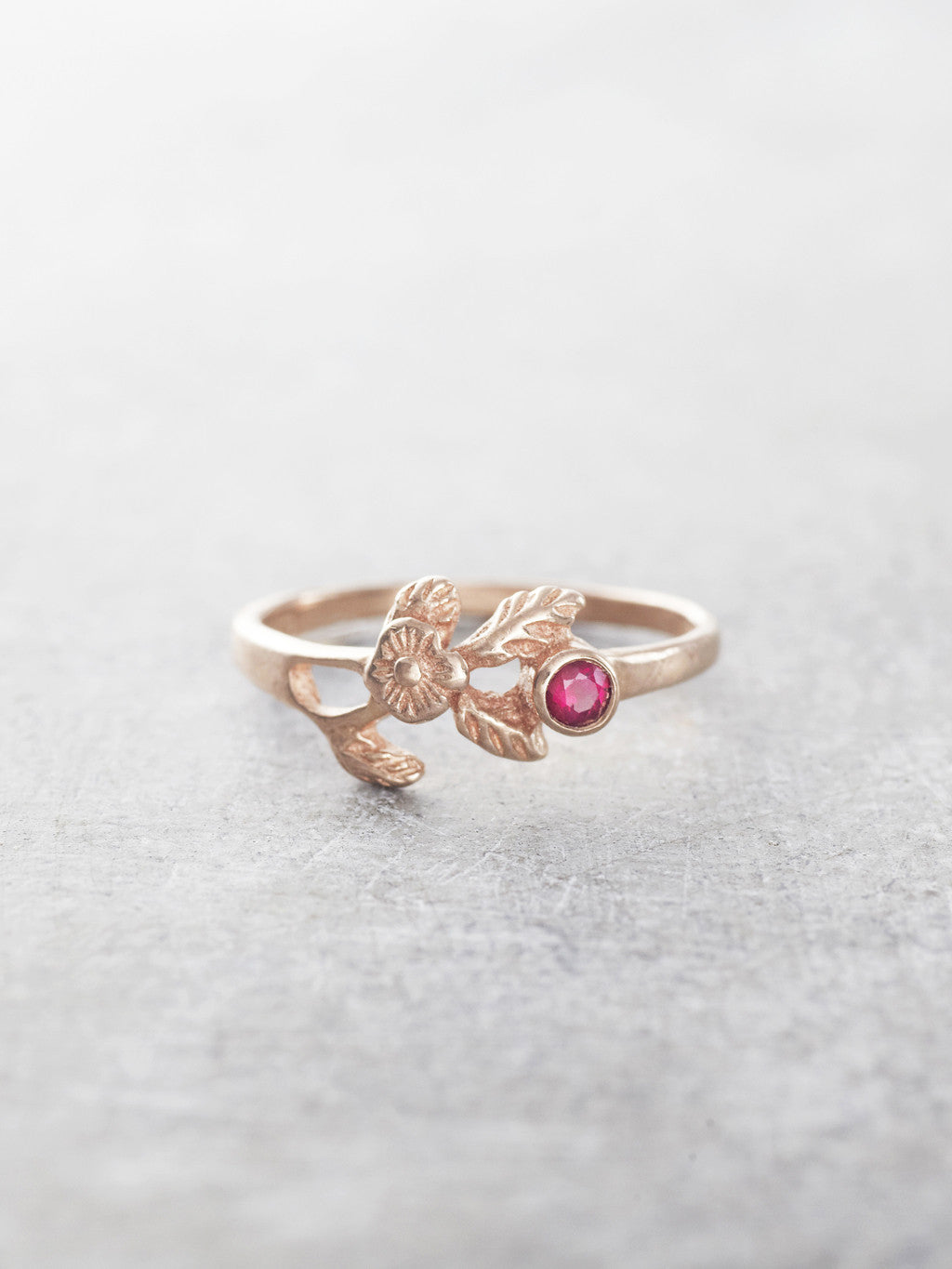 Ruby Kiss Ring - LUNESSA