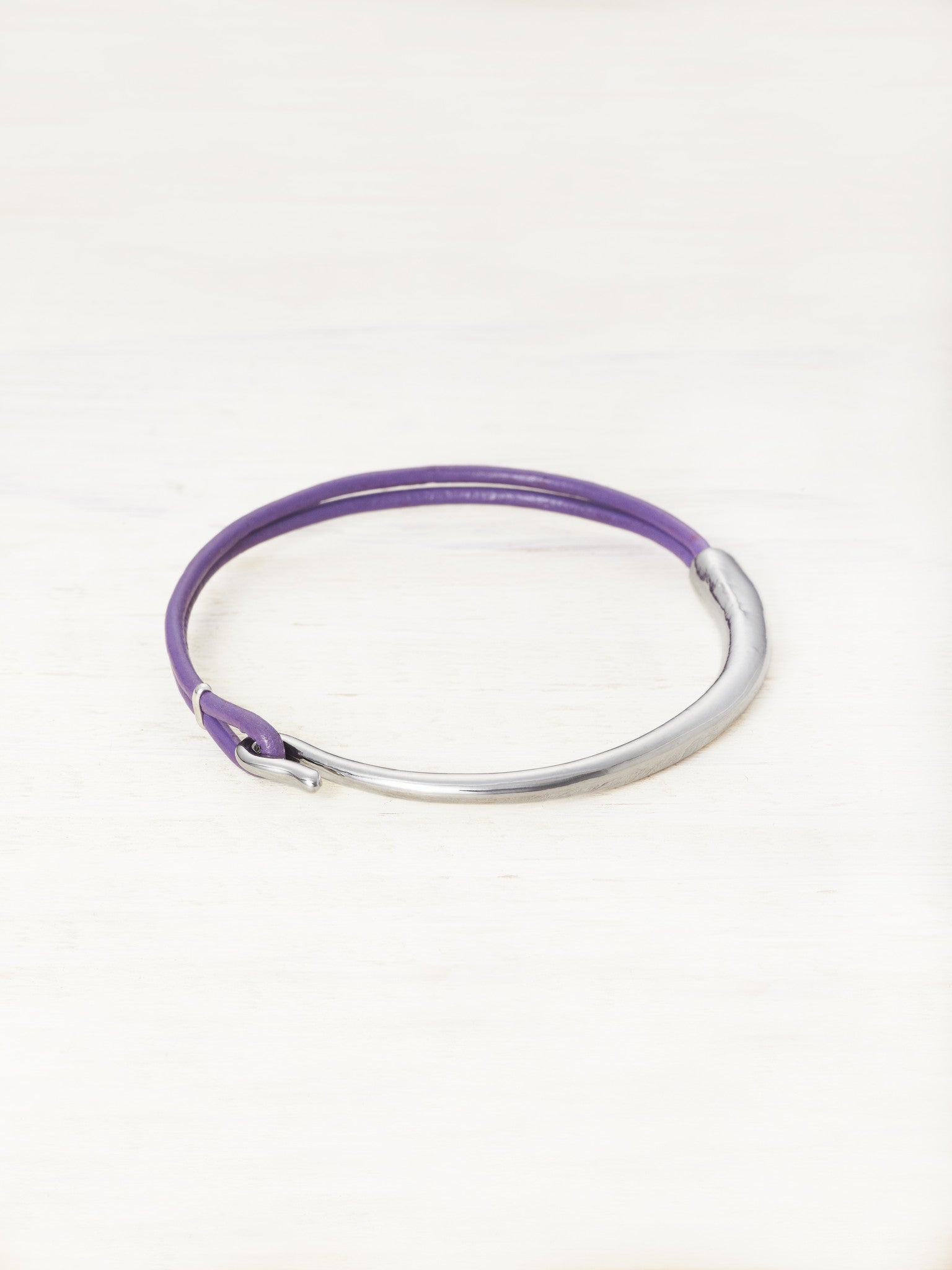 Leather Bar Bracelet - Orchid - LUNESSA