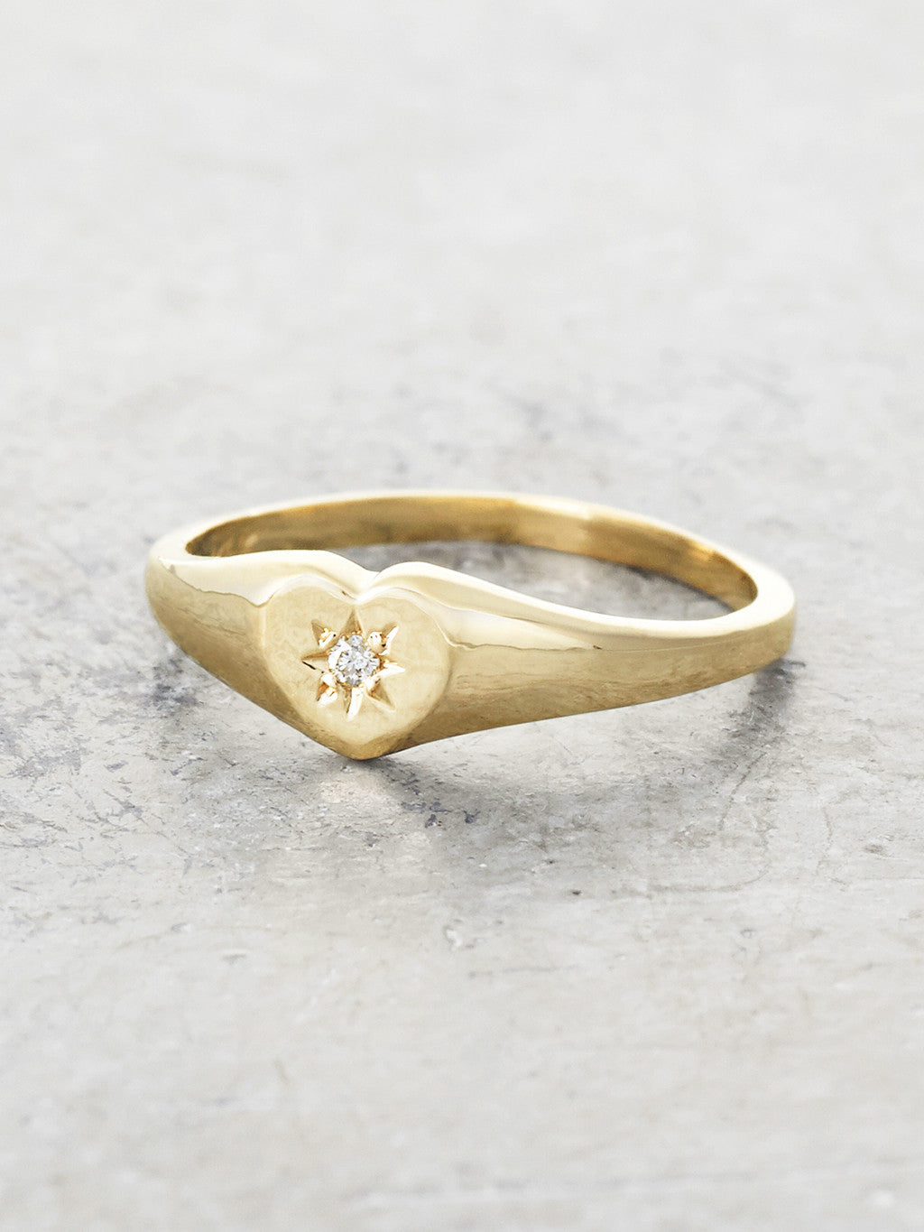 14K Baby Heart Signet Ring - LUNESSA