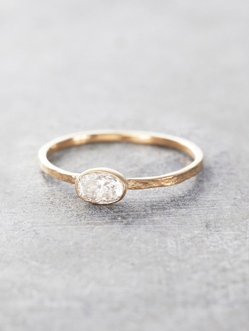 Oval Diamond Solitaire - LUNESSA