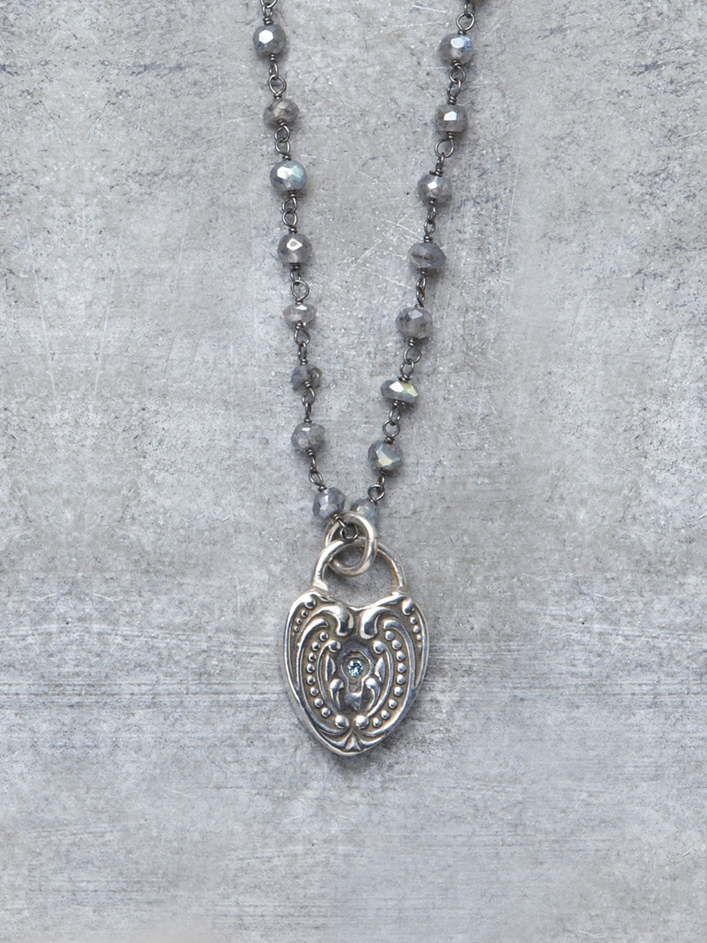 Antique Blue Diamond Heart Necklace - LUNESSA
