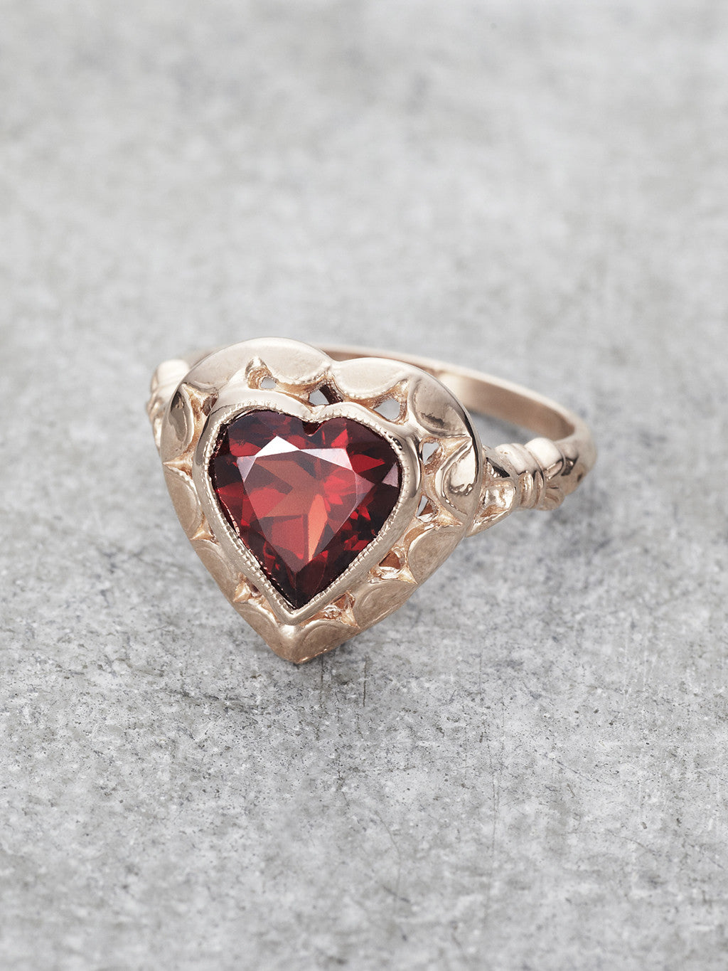 Garnet Juliet Heart Ring LUNESSA - Main Image