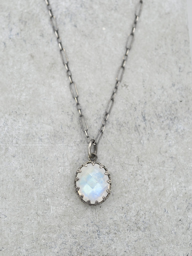 Antiqued Rainbow Moonstone Crown Necklace