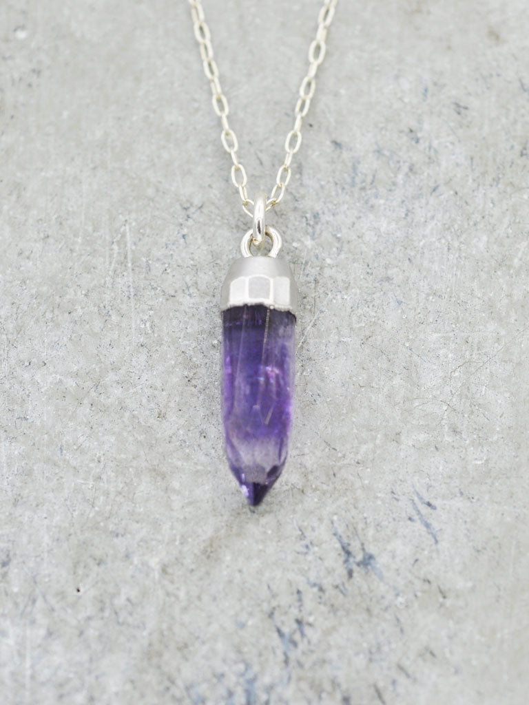 Crystal Point Necklace - Amethyst | LUNESSA